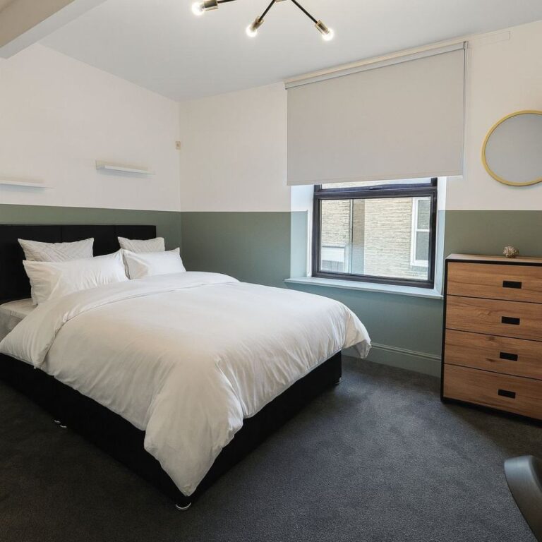 Home 3 169 howard road sheffield university student accommodation bedroom 2 1