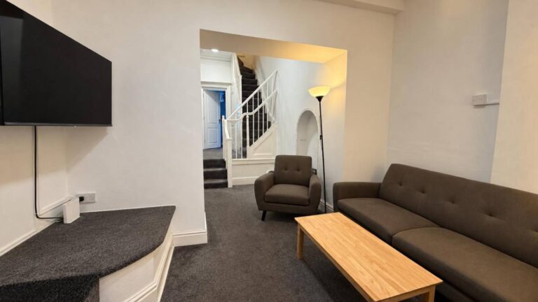 Home 3 3a westbourne road sheffield university student accommodation 1